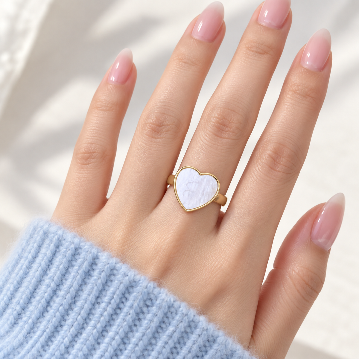 Statement Ring (White)