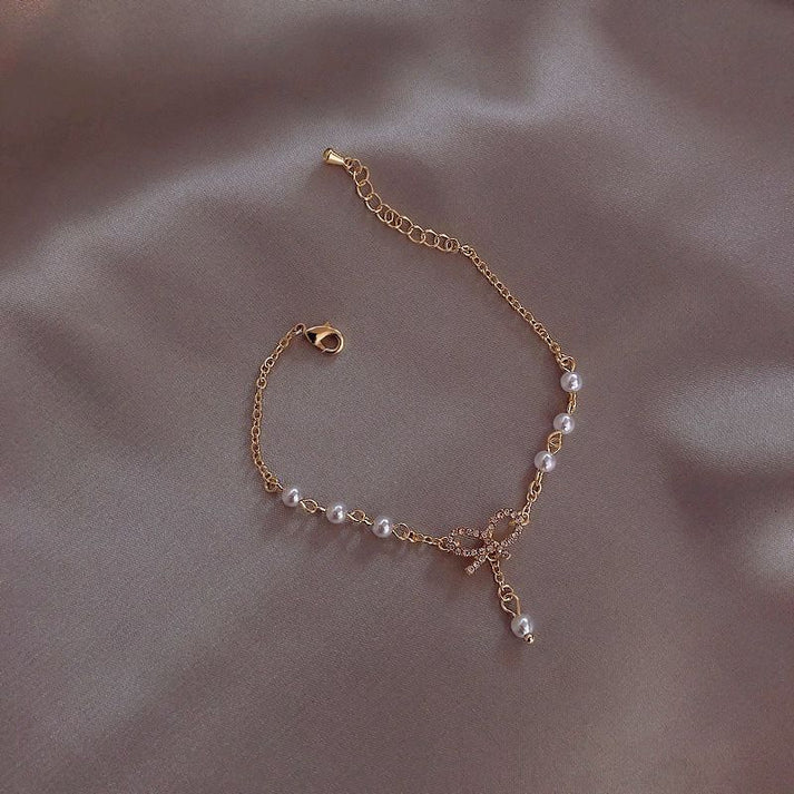 Bow Bracelet (Golden)